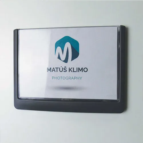 Nástěnná jmenovka Gert