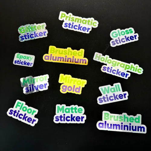 Metalické samolepky
