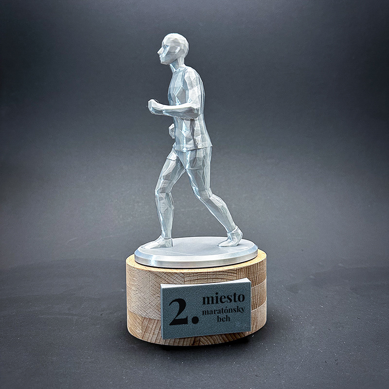 trofej_bezec_striebro-2.jpg
